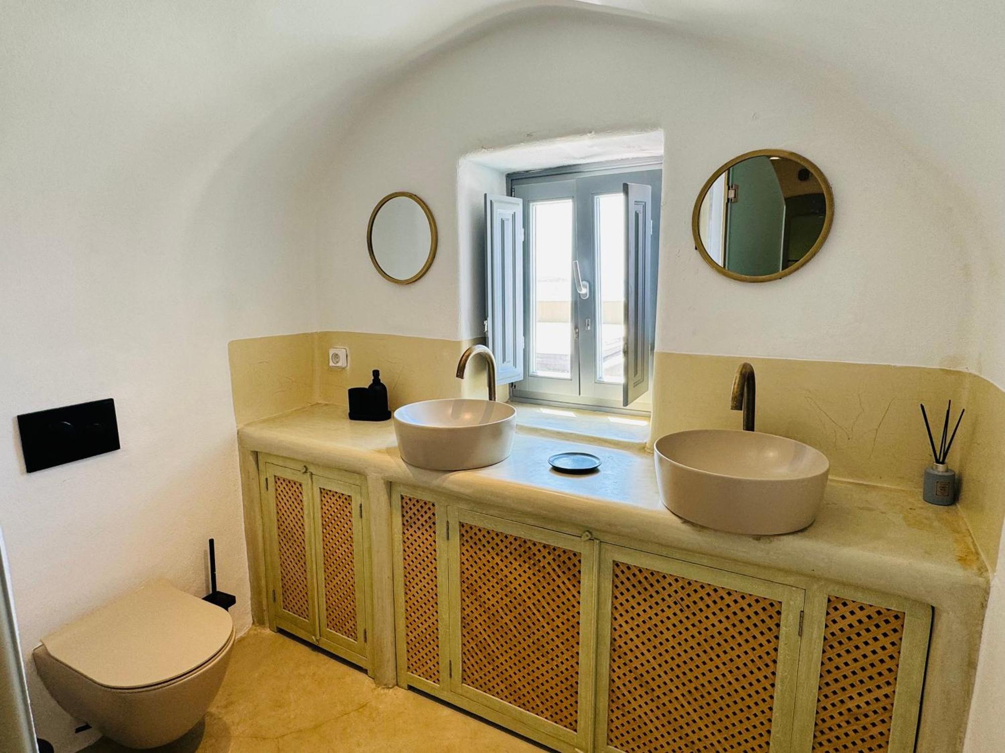 Santoroia Luxury Suites By Caldera Houses 外观 照片