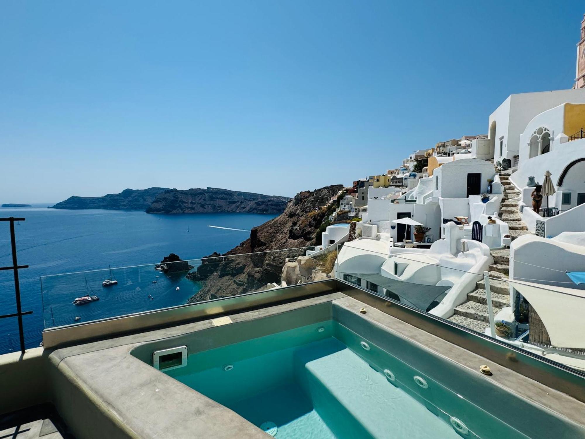 Santoroia Luxury Suites By Caldera Houses 外观 照片