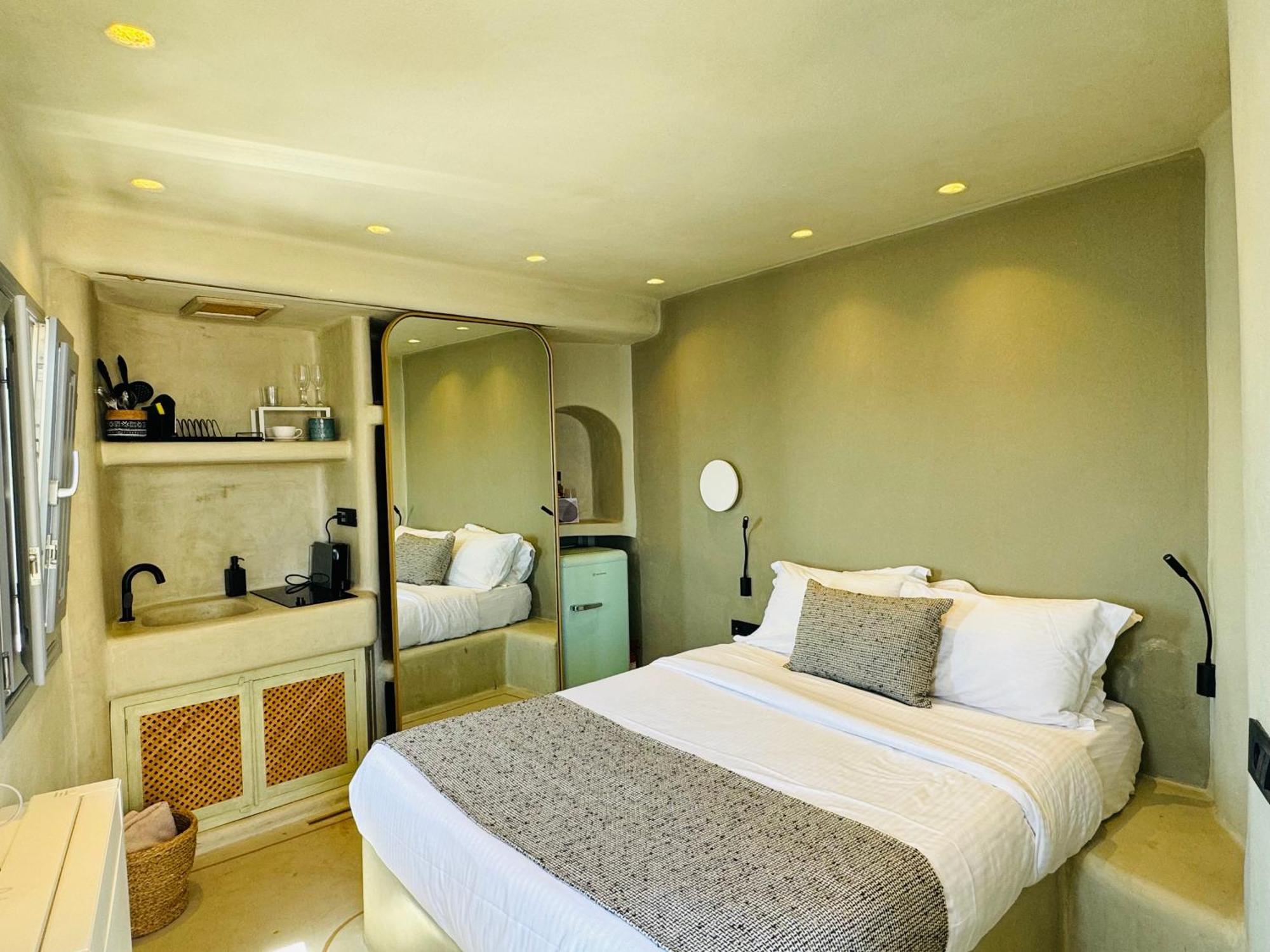 Santoroia Luxury Suites By Caldera Houses 外观 照片